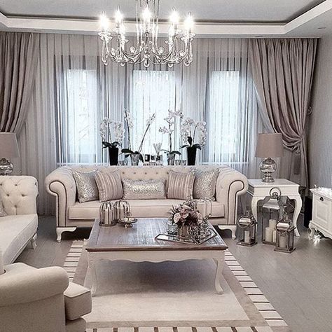 20 Curtain Ideas for Your Luxurious Living Room Fancy Living Rooms, Pretty Living Room, Glam Living Room, Living Room Goals, Simple Living Room, Curtains Living, Elegant Living Room, Room Decorating, Elegant Living