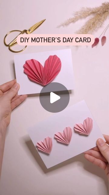 little SweetArt on Instagram: "DIY Mother‘s Day Card | DIY Muttertagskarte💕  (🇬🇧🇩🇪🔻)  🇬🇧 Mother’s Day is almost here again, so today I have a little inspiration for a Mother’s Day card for you. You don’t need a lot of material for this and the cards have a great effect thanks to the 3D look. You can write a few kind words or a voucher for your mom on the card and you already have a very personal Mother’s Day gift You can make the card with a larger single heart or with multiple small hearts. Which version do you like better?  🇩🇪 Bald ist wieder Muttertag und deshalb habe ich heute eine kleine Inspiration für eine Muttertags-Karte für euch. Ihr braucht dafür nicht viel Material und durch den 3D Look haben die Karten eine tolle Wirkung. In die Karte könnt ihr ein paar liebe Worte o 3d Mothers Day Cards Diy, Thank You Card For Mom, Happy Birthday Card For Mother, Mom Cards From Daughter, Birthday Card For Mom Diy, Happy Birthday Mom Card Ideas, Creative Birthday Cards For Mom, Diy Birthday Cards For Mom, Diy Mothers Day Cards