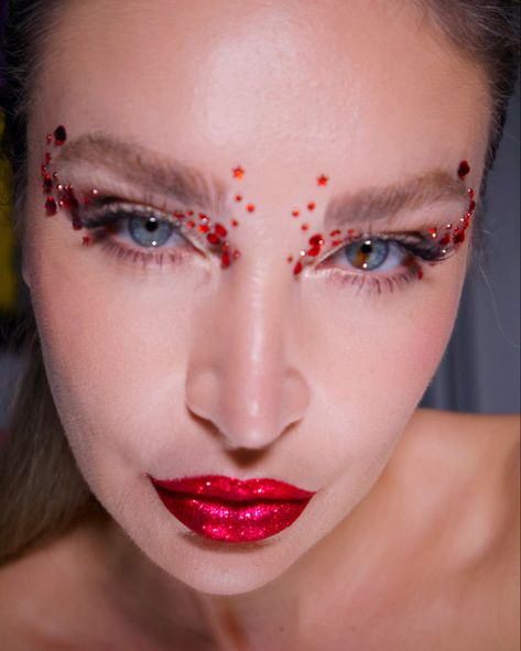 Red Diamond Eye Makeup, Red Rhinestone Makeup Looks, Glitter Blood Makeup, Red Rhinestone Eye Makeup, Red Jewel Makeup, Red Gems Makeup, Red Gem Makeup, Red Outfit Makeup, Red Birthday Makeup