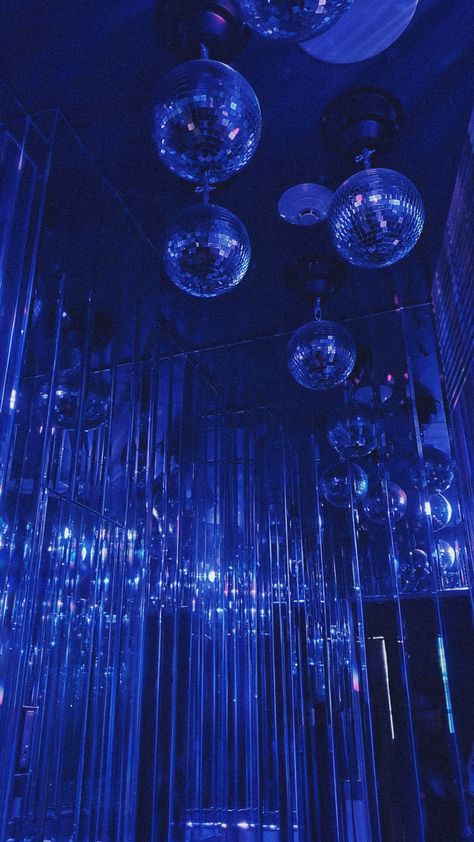 NYC Disco Phone Background | New York City | Blue Retro Vintage Disco Ball Photo Vintage Decorations Party, Party Aesthetic Theme, Blue Light Party, Birthday Aesthetic Blue, Disco Ball Prom, Party Blue Aesthetic, Birthday Blue Theme, Dark Blue Party, Blue Disco Theme Party