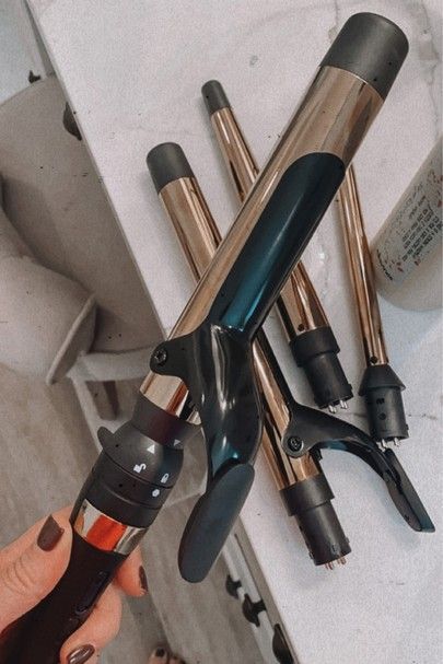 Curling Iron Aesthetic, Maeve Fly, Large Curling Iron, Large Barrel Curling Iron, Hair Curler Wand, Hair Curling Tools, Curling Tools, Female Gaze, Barrel Curling Iron