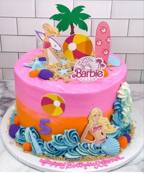 Barbie Swim Party Ideas, Pool Barbie Birthday Party, Barbie Pool Cake Ideas, Barbie Beach Party Ideas, Malibu Barbie Pool Birthday Party, Malibu Barbie Birthday Party Cake, Malibu Barbie Birthday Party Decorations, Barbie Summer Party, Malibu Barbie Themed Birthday Party