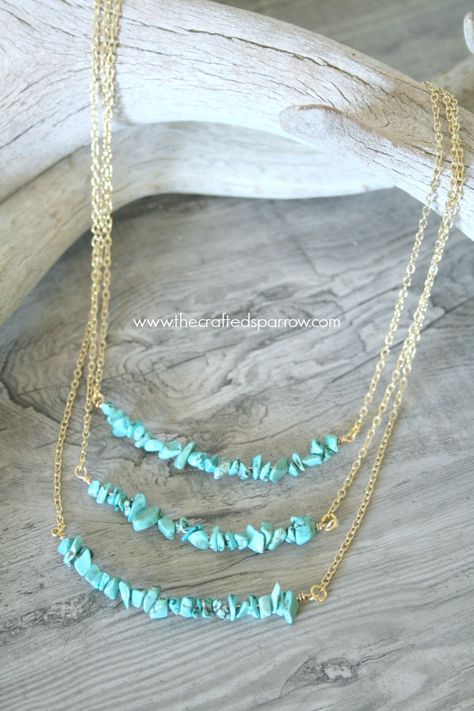 14 Easy DIY Necklace Ideas That Look Expensive - Craftsonfire Diy Necklaces Tutorial, Etched Jewelry, Homemade Necklaces, Turquoise Necklaces, Dainty Diamond Necklace, Diy Simple, Necklace Tutorial, Pearl Jewelry Necklace, Dainty Gold Necklace