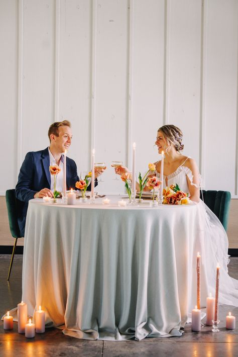 Photo By: Derks Works Sweetheart Table Florals Simple, Bride And Groom Table Colorful, Sweetheart Table Minimalist, Sweetheart Table Bud Vases, Simple Sweetheart Table Wedding, Simple Wedding Sweetheart Table, Simple Sweetheart Table Decor, Sweetheart Table Simple, Sweetheart Table With Candles