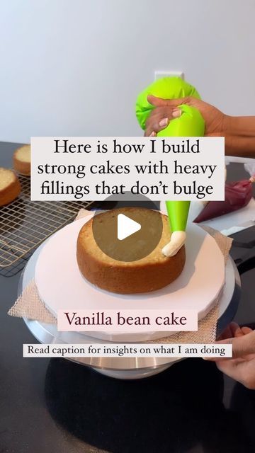 Sabrine Sanon | “Sab”✨ on Instagram: "This is a long reel for my fellow bakers who want to use heavy and soft fillings like curds, caramel, purées, without their cakes bulging and going all over the place.   Yes, it use to happens to me a lot. Cakes sliding offs, and fillings running down.   HOW TO AVOID : 💕 Make a protective dam with buttercream ( your buttercream shouldn’t be too soft, don’t whip it for too long for this part) 💕 Freeze your cake layers, that way the coldness from them will instantly freeze the buttercream dam in place 💕 Don’t overfill with the fillings  💕 Immediately put the cake back in the fridge for 15min before crumb coating  Even though I don’t don’t use buttercream as a fillings, I still use it for the protective dam to build a strong cake.   BTW, The buttercre Pastel, Layer Cake Filling, Buttercream Cake Designs, Vanilla Bean Cakes, Cake Filling Recipes, Chocolate Ganache Filling, How To Stack Cakes, Cake Hacks, Cake Decorating With Fondant