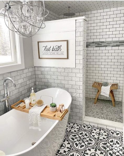 White Subway Tile Shower, Farmhouse Decor Trends, Master Bath Remodel, Bathroom Remodel Designs, Gorgeous Bathroom, Bathroom Remodel Shower, Upstairs Bathrooms, Bath Tub, Bathroom Remodel Master