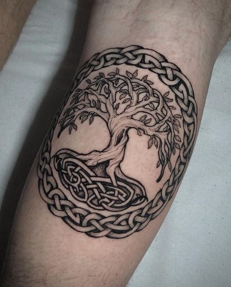 Tree Of Life Tattoo Ideas, Life Tattoo Ideas, Celtic Tree Tattoos, Yggdrasil Tattoo, Viking Tree Of Life, Spades Tattoo, Rabe Tattoo, Tree Tattoo Men, Celtic Tattoo Designs