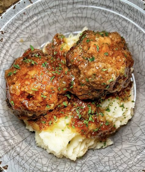 Meatloaf Meatballs, The Tipsy Housewife, Tipsy Housewife, Classic Meatloaf, Beef Dinner, Meatloaf Recipes, The Sauce, Meatball Recipes, Beef Dishes