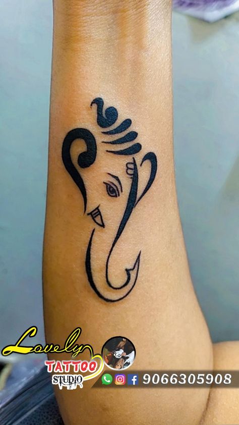 Ganapathi Tattoo Designs, Ganpati Tattoo Designs For Men, Ganapati Tattoo Design, Ganpati Nails, Ganesha Tattoo Design For Men, Bhagwan Tattoo, Ganapati Tattoo, Small Ganesha Tattoo, Ganpati Tattoo Designs