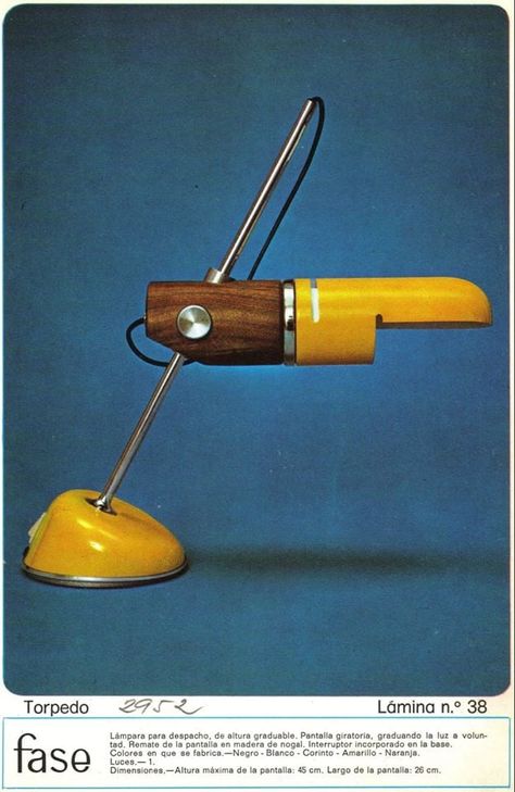 Space Age Art, Space Age Aesthetic, Art Fashion Design, Atomic Space Age, Retro Interior Design, Mid Century Aesthetic, Retro Gadgets, Retro Fan, I Love Lamp