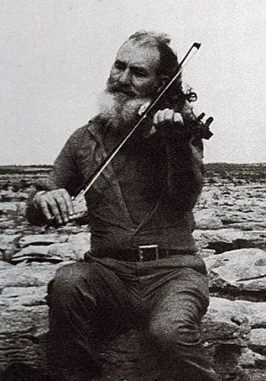 Ted Furey Irish Things, Irish Musicians, Violin Lessons, Erin Go Bragh, Lighthouse Keeper, Irish Roots, Celtic Music, School Photo, Irish Music