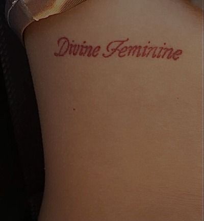 Divine Feminine Tattoo, Buckle Bunny, Tattoos Geometric, Red Ink Tattoos, Dope Tattoos For Women, Red Tattoos, Stylist Tattoos, Discreet Tattoos, Dainty Tattoos