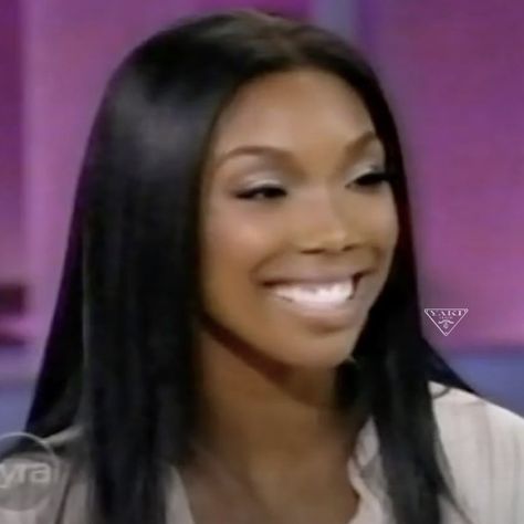 Brandy Singer 90s Aesthetic, Brandy Aesthetic Singer, Brandy Singer, Brandy 2000s, Rap Pfp, Brandy Monica, Serving Cvnt, 2000s Makeup Looks, Brandy Norwood