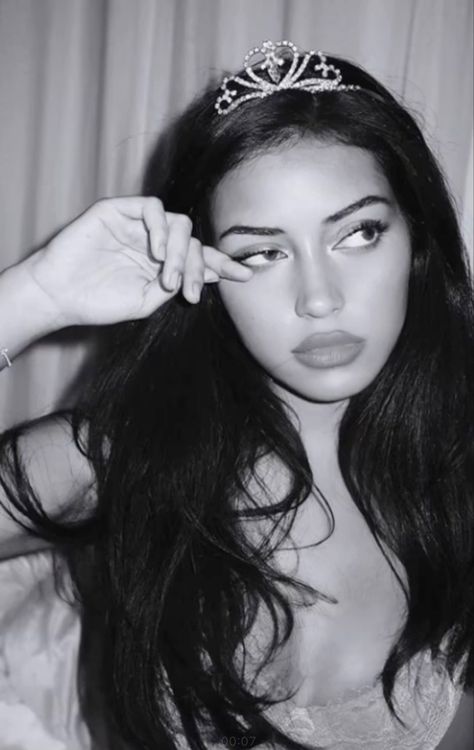 Cindy Kimberly, A Black, Long Hair, A Woman, Black And White, Hair, White, Black