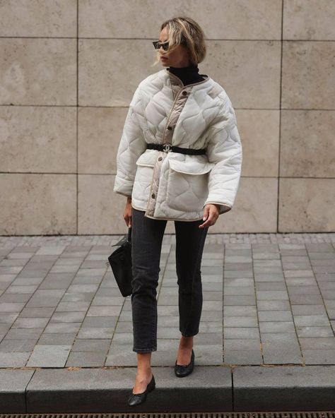 Loose Coat, Trendy Pants, Coat Trends, Style Inspiration Winter, Trending Boots, Cute Winter Outfits, Winter Trends, Plaid Fashion, Winter Fashion Outfits