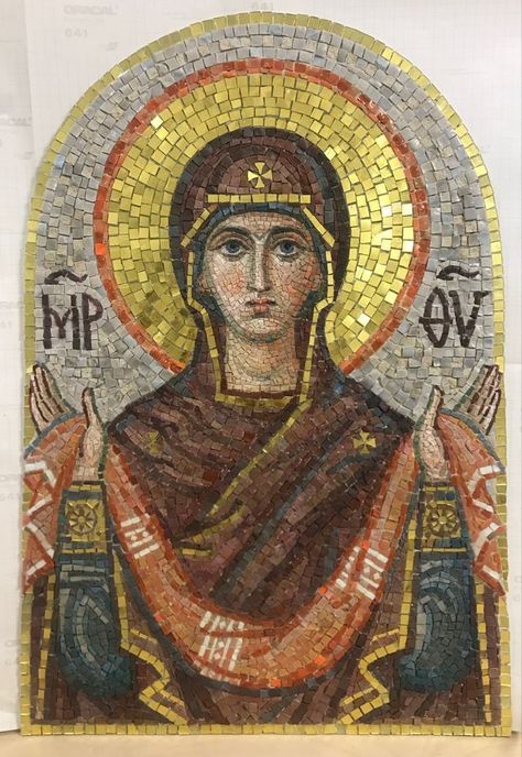 Mosaic Portrait, Byzantine Mosaic, Mosaic Art Projects, Christian Artwork, Byzantine Art, Ukrainian Art, Art Hobbies, Byzantine Icons, Biblical Art