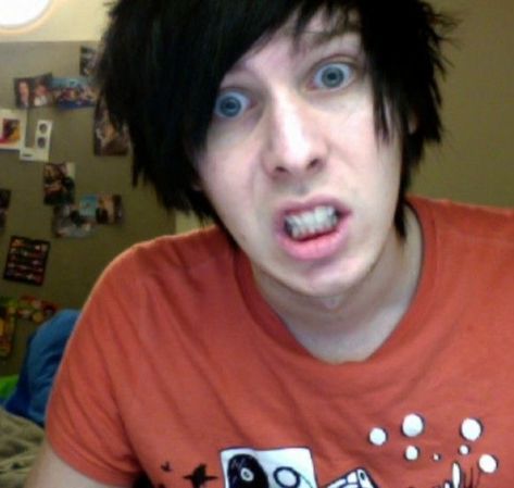 philip lester Anthony Padilla, Jessie Paege, 2000s Girl, British Youtubers, Dan And Phill, Phil 3, Tyler Oakley, Rawr Xd, Phil Lester