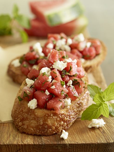 Watermelon Board | Watermelon Feta Bruschetta Feta Bruschetta Recipe, Feta Bruschetta, Watermelon Pizza, Watermelon And Feta, Juicy Watermelon, Bruschetta Recipe, Sweet Watermelon, Watermelon Recipes, Just Eat It