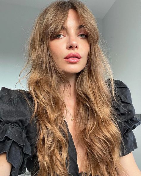 16 Of The Most Flattering Fringes On Instagram | British Vogue Balayage, Mara Lafontan, Fringe Hairstyles, Long Hair With Bangs, Long Wavy Hair, Hair Envy, Long Hair Cuts, Great Hair, Hair Dos