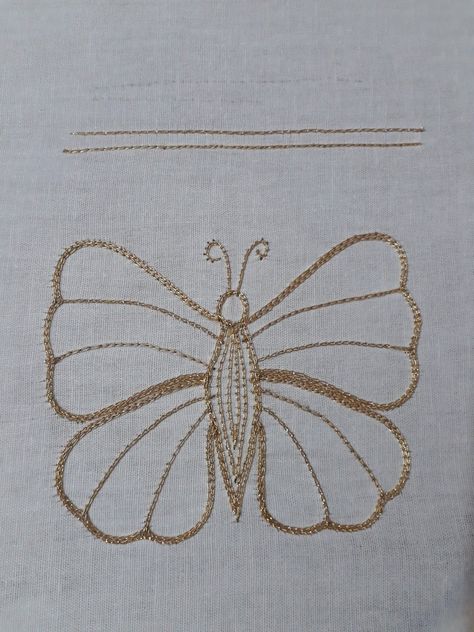 Aari Work Chain Stitch Design, Butterfly Stitch Aari Work Designs, Aari Chain Stitch Designs, Aari Chain Stitch, Simple Flower Embroidery Designs, Mouse Drawings, Stitch Butterfly, Butterfly Stitches, Aari Design