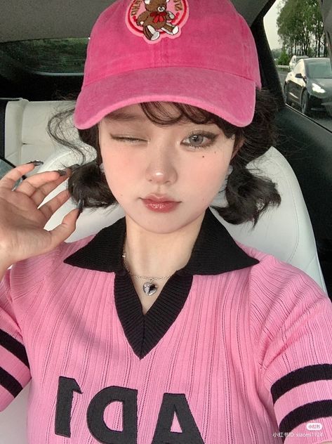 Hat With Bangs, Korean Mens Fashion, Uzzlang Girl, Cute Couple Selfies, Korean Men, Baseball Hat, Ulzzang Girl, Cute Fashion, Ideas Style