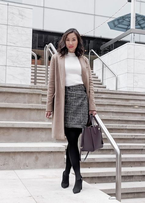 OOTD: office wear - checkered skirt and long camel coat Aritzia, black ankle boots, Kate Spade bag Kate Spade Bag Outfit, Boots With Skirt, Ootd Office, Winter Office Wear, Brunch Outfits, Work Outfit Office, Winter Office, Cold Weather Outfit, Classy Winter Outfits