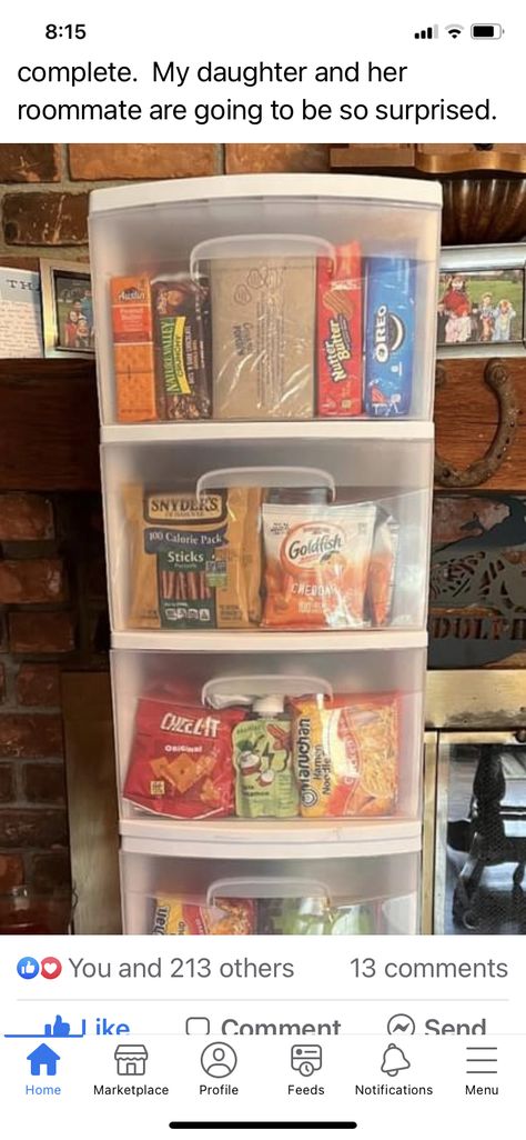 College Food Storage, Snacks For Dorm Room, College Snacks Dorm, Snack Storage Ideas Dorm Room, College Food Ideas Dorm Room, College Dorm Snacks, College Dorm Food Storage, Dorm Snacks Storage, College Dorm Meals