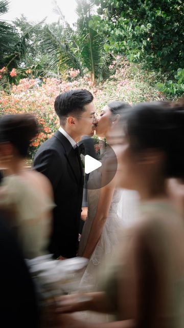 Olivia Bella on Instagram: "The moment vs the photos 🥹  The team 🤍 Photography: @carolkuntjoro @jonihobiholiday @axioo.bali @axioo  Videography: @wilson.tsu  Wedding organiser: @amoretorganizer  #weddingreels #weddingphotography #BELLAsheartfulFILed" Wedding Organiser, Team Photography, Wedding Videography, Wedding Video, The Team, Future Wedding, Bali, Wedding Photography, In This Moment