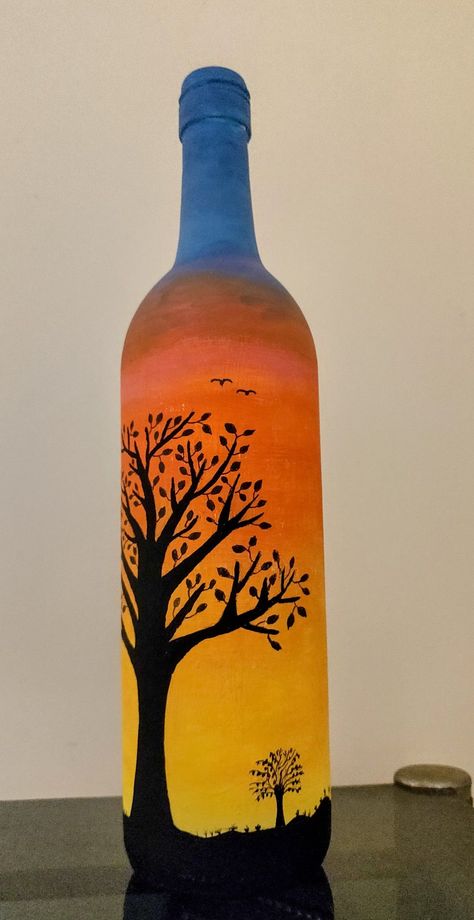 Easy painting with poster colours Easy painting for beginners Easy painting ideas on canvas Glass Painting Designs Bottle, Botal Painting Ideas, Easy Wine Bottle Painting Ideas, Bottel Craft Painting, Wine Bottle Art Paintings Ideas, Plastic Bottle Art Paint, Beer Bottle Art Painting, Simple Bottle Painting Ideas, Glass Painting Designs On Bottles