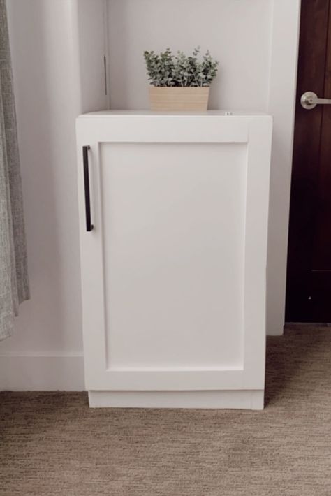 DIY Mini Fridge cabinet Mini Fridge Furniture, Mini Fridge Bedside Table, Mini Fridge Cabinet Bedroom, Mini Fridge Hidden In Cabinet, Mini Fridge In Bathroom, Mini Refrigerator Ideas, Small Frigerator Cabinet, Salon Suite Mini Fridge, Mini Fridge Cover Diy