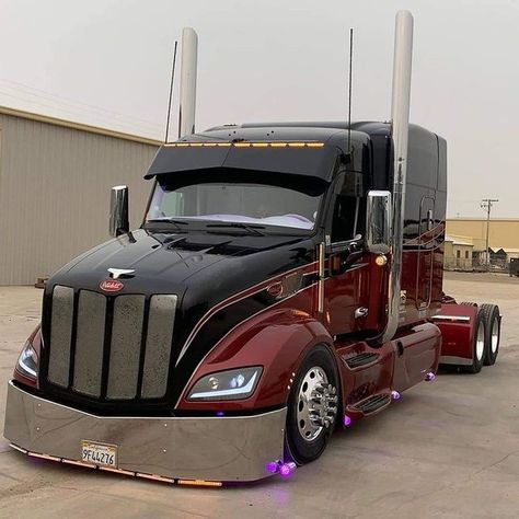 Peterbilt | Bad_A$$ trucks21 | Flickr Peterbilt 387, Custom Peterbilt, Peterbilt 386, Peterbilt 579, Truck Games, Customised Trucks, Model Truck Kits, Freightliner Trucks, Truck Driving