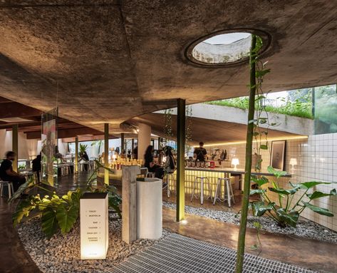 Gallery of Tanatap Ring Garden Coffee Shop / RAD+ar (Research Artistic Design + architecture) - 37 Cultural Center Architecture, Garden Coffee Shop, Backyard Cafe, Coffee Plan, Coffee House Design, Garden Coffee, Coffee Shops Interior, Cafe Bistro, Outdoor Cafe