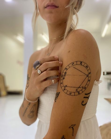 Astrology Moon Tattoo, Sun Moon Zodiac Tattoo, Big Three Zodiac Tattoo, Big 3 Astrology Tattoo, Big Three Tattoo Zodiac, Big Three Tattoo, Sun Moon Rising Tattoo, Rising Aquarius, Three Tattoo