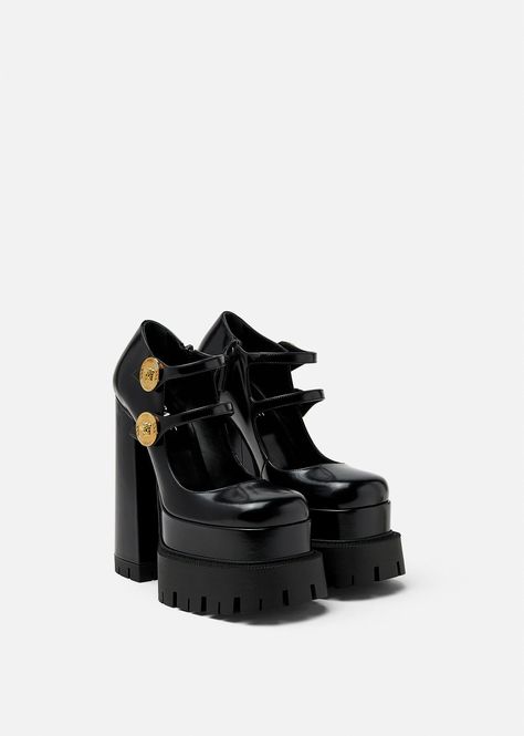 Versace Shoes Women, Medusa Aevitas Platform, Runway Design, Versace Heels, Luxury Lifestyle Women, Strappy Platform Sandals, Versace Shoes, Platform Mary Janes, Kendall Jenner Style