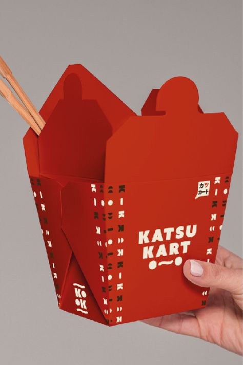 Japanese Takeaway Food Packaging Design Inspiration logocreator #logoplace #designyourworkspace #graphicdesignservice🍵. Street Food Packaging Design, Takeout Packaging Design, Japanese Food Branding, Japanese Food Packaging Design, Hot Food Packaging, Noodles Packaging Design, Chinese Food Packaging, Street Food Packaging, Food Packaging Design Inspiration