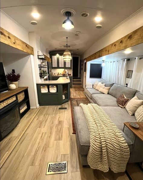 Rv Couch, Camping Business, Fishing House, Rv Interiors, Rv Inspiration, Camper Redo, Converted Bus, Rv Interior Remodel, Camper Interior Design