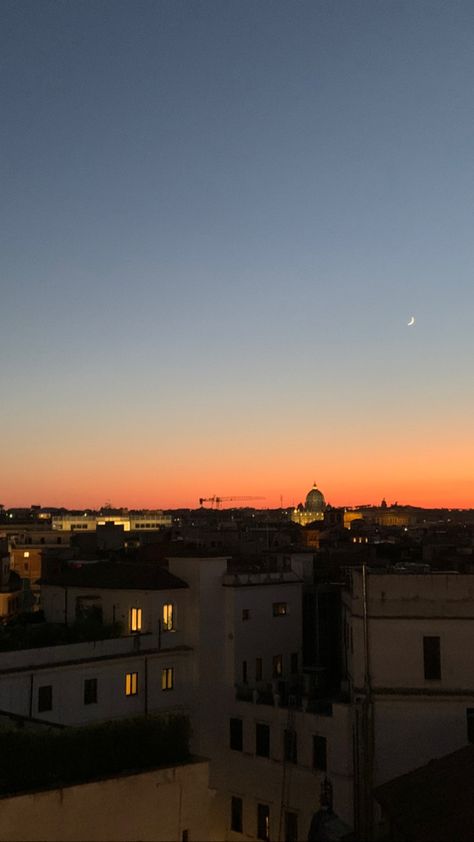 Rome Italy Aesthetic Wallpaper, Rome Sunset, Rooftop Aesthetic, Italy Aesthetic Summer, Rome Italy Aesthetic, Sunset Rooftop, Italy Sunset, Baby Netflix, Summer Europe