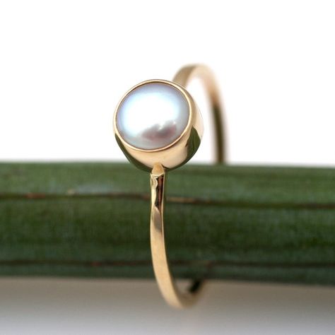 @kyleannemetals  #ring Pearl Ring Design, Cats Eye Ring, Blue Sapphire Pendant, Ring Pearl, Pearl Stone, Ring Men, Fresh Water Pearl, Pearl Set, Australian Opal