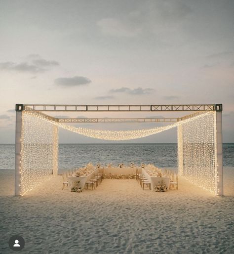 Dreamy Beach Wedding, Maldives Wedding, Beach House Wedding, Small Beach Weddings, White Sand Beaches, Dream Beach Wedding, Wedding Aesthetics, Beachy Room, Dream Wedding Decorations