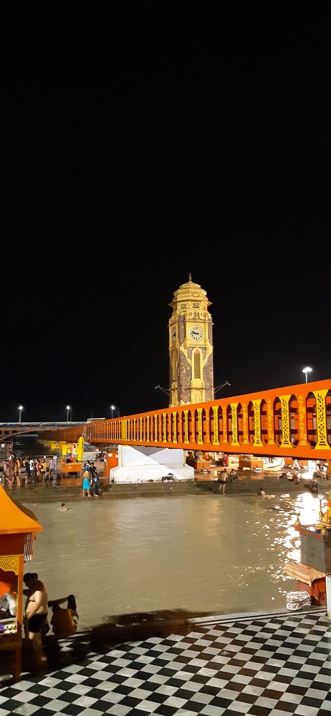 Uttarakhand Beauty, Haridwar, Ganesh Images, Night View, Night Photos, Cool Instagram Pictures, Instagram Pictures, Big Ben, Places To Visit