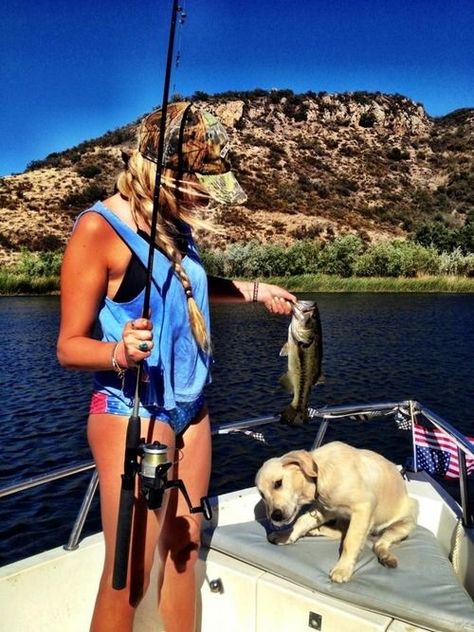 Gone Fishing, Fishing Tips, Fishing Birthday Party, Country Summer, Fishing Women, Fishing Girls, On A Boat, Lake Life, Fishing Trip