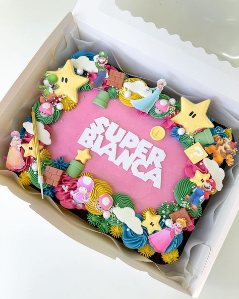 Super Mario but make it girly 👑 #peaches#princesspeachcake#cake#supermario#supermarkiocake#cakesofig#lasvegas#lasvegascakes | Instagram Super Girly Birthday Cake, Princess Peach Birthday Cupcakes, Princess Peach Sheet Cake, Mario And Peach Party, Girly Mario Birthday, Princess Peach Themed Birthday Party, Super Mario Girl Birthday Party, Mario Birthday Party Girl, Rosalina Cake