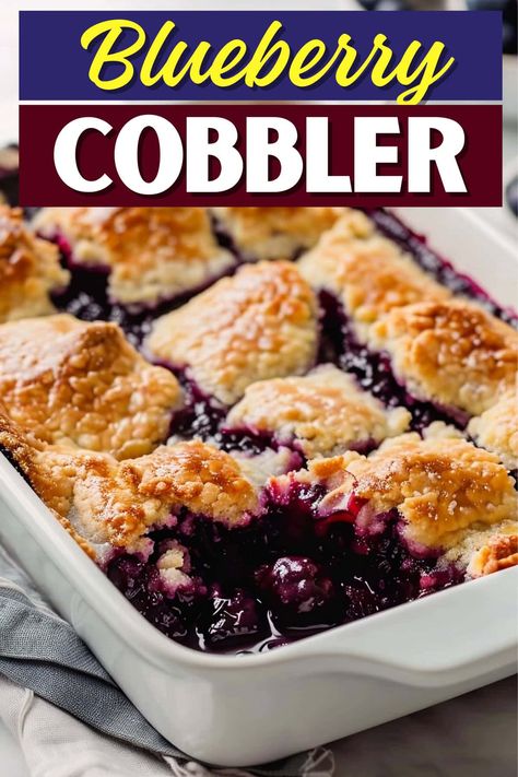 This homestyle blueberry cobbler is irresistible! Bursting with juicy berries and topped with a golden, buttery crust, this classic dessert is perfect for any occasion. Cobbler Crust, Blueberry Cobbler Recipes, Blueberry Crumb Cake, Blueberry Filling, Warm Desserts, Cobbler Topping, Blueberry Topping, Berry Cobbler, Fruit Cobbler