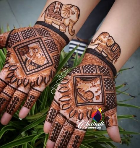 Karwachauth special mehndi 😍 | Instagram Vastu Pujan Mahendi, Teej Mehendi Design 2024, Kevdatrij Mehndi, Kadva Choth Mehndi Simpal, Gauri Vrat Special Mehndi, Karwa Chauth Mehendi Designs Latest Easy, Krvachoth Mehndi Designs, Team Groom Mehndi Design, Jal Ceremony Mehndi Design