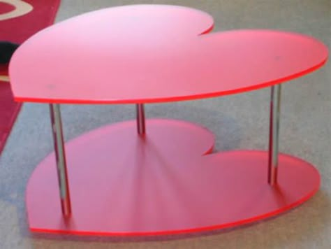 Pink Tables, Table Acrylic, Cute Furniture, Cute House, Funky Furniture, Dream Room Inspiration, Pink Room, Cute Room Decor, Room Inspiration Bedroom