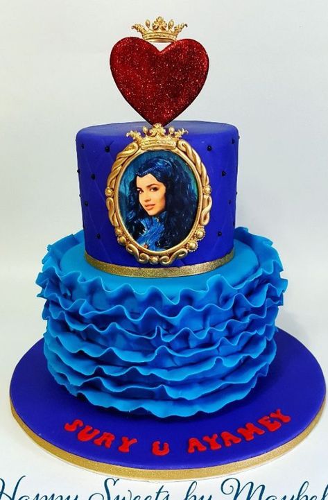 Decendants Birthday Cakes, Decendants Cake Ideas, Descendants Party Ideas Cake, Disney Descendants Cake, Descendants Cake Ideas, Descendants 2 Cake, Descendants Birthday Cake, Descendants Cake, Descendants Party Ideas Birthdays