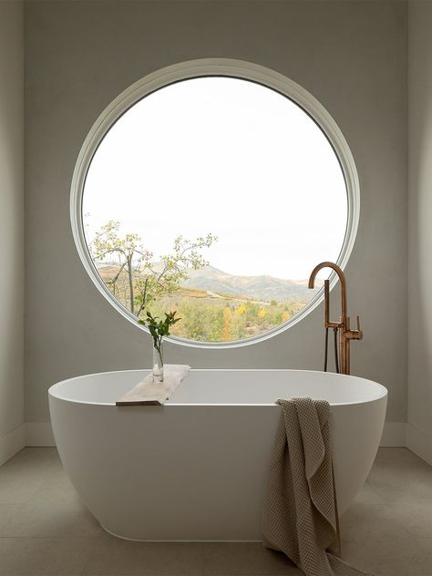 Bathroom Shower Tub, Aesthetic Bathroom Decor, Stairs Bathroom, Shower Curb, Round Windows, Small Bathroom Inspiration, Circle House, Vanities Bathroom, Ceiling Curtains