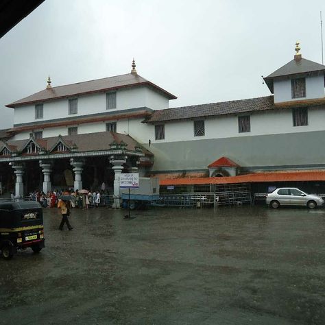 On A Rainy Day, A Rainy Day, Rainy Days, Rainy Day, Temple, India, Road, Quick Saves