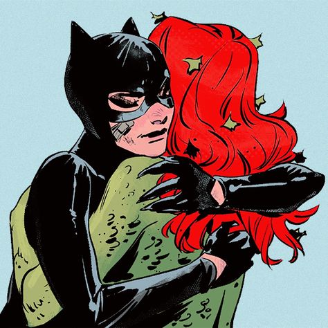 Poison Ivy And Catwoman, Sirens Aesthetic, Poison Ivy Character, Poison Ivy Halloween Costume, Poison Ivy Comic, Dc Poison Ivy, Pic Edits, Batman Painting, Batman Backgrounds