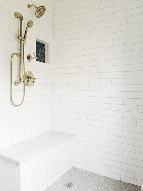 White Tile Bathroom, White Subway Tile Bathroom, Subway Tile Showers, Subway Tiles Bathroom, Tiled Shower, Bathroom Red, Shower Niche, Master Bath Remodel, White Subway Tile